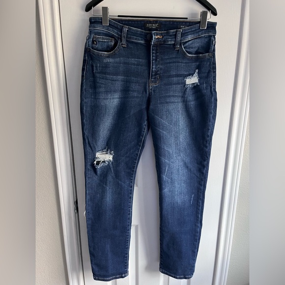 Judy Blue Slim Fit Distressed Jeans Style JB82104DK Dark Wash Size 13 or 31‎ - Picture 1 of 13